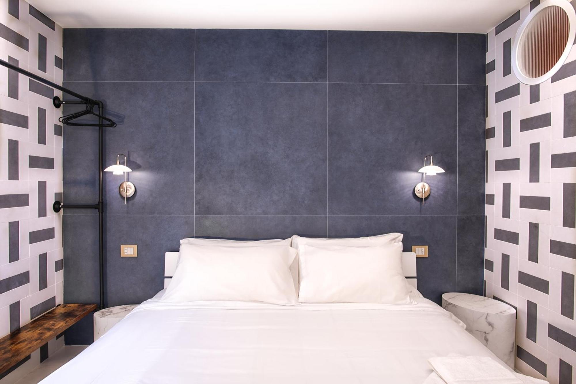 Ms Marple Luxury Station * Milan